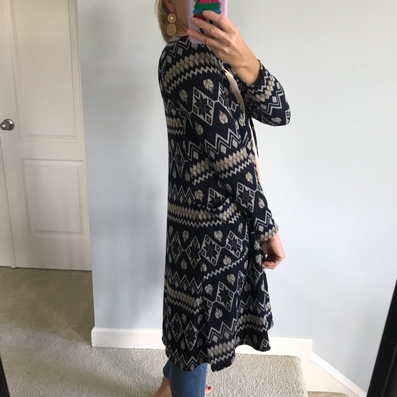 Navy & Taupe Aztec Print Cardigan - Picture 5 of 6